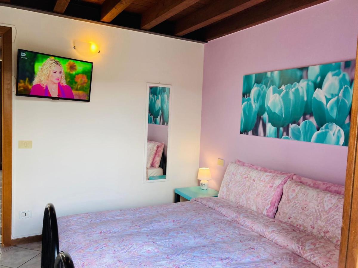Palm Beach - Your Private And Complete Apartment In Desenzano Del Garda Ngoại thất bức ảnh