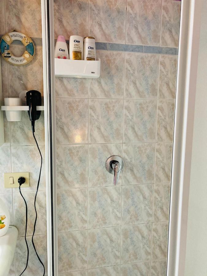 Palm Beach - Your Private And Complete Apartment In Desenzano Del Garda Ngoại thất bức ảnh